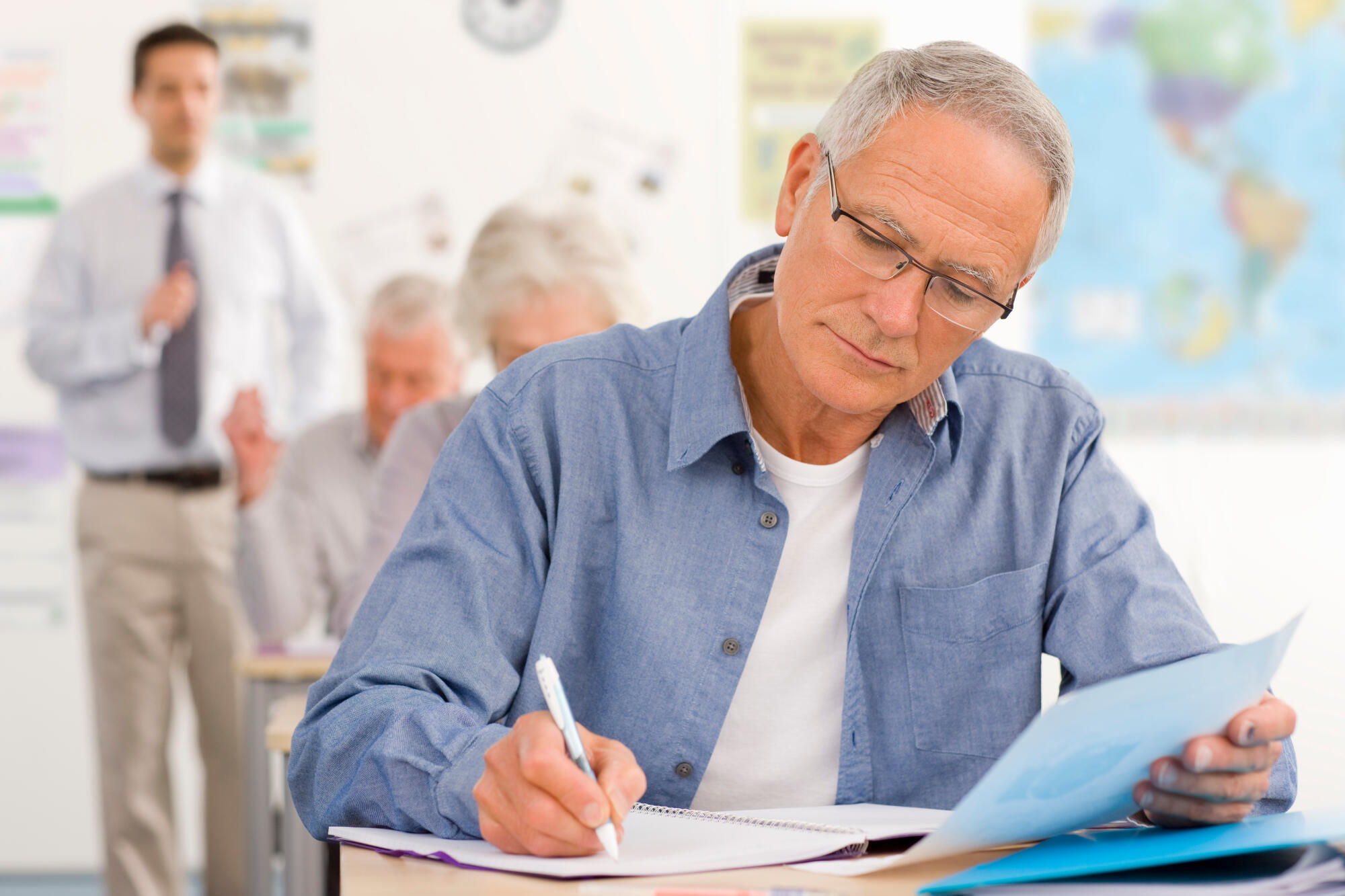 Senior Living in Troy That Encourages Curiosity Through Everyday Learning