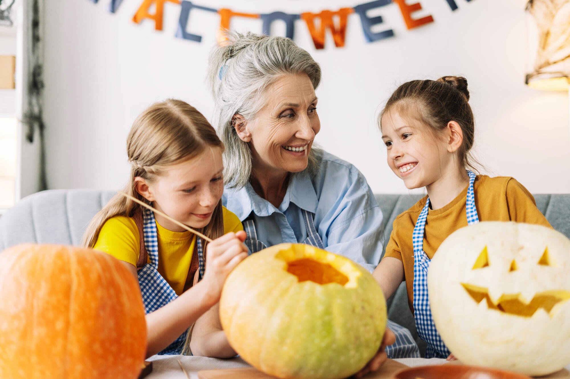 Fun Halloween Activities for Seniors and Grandkids in Troy