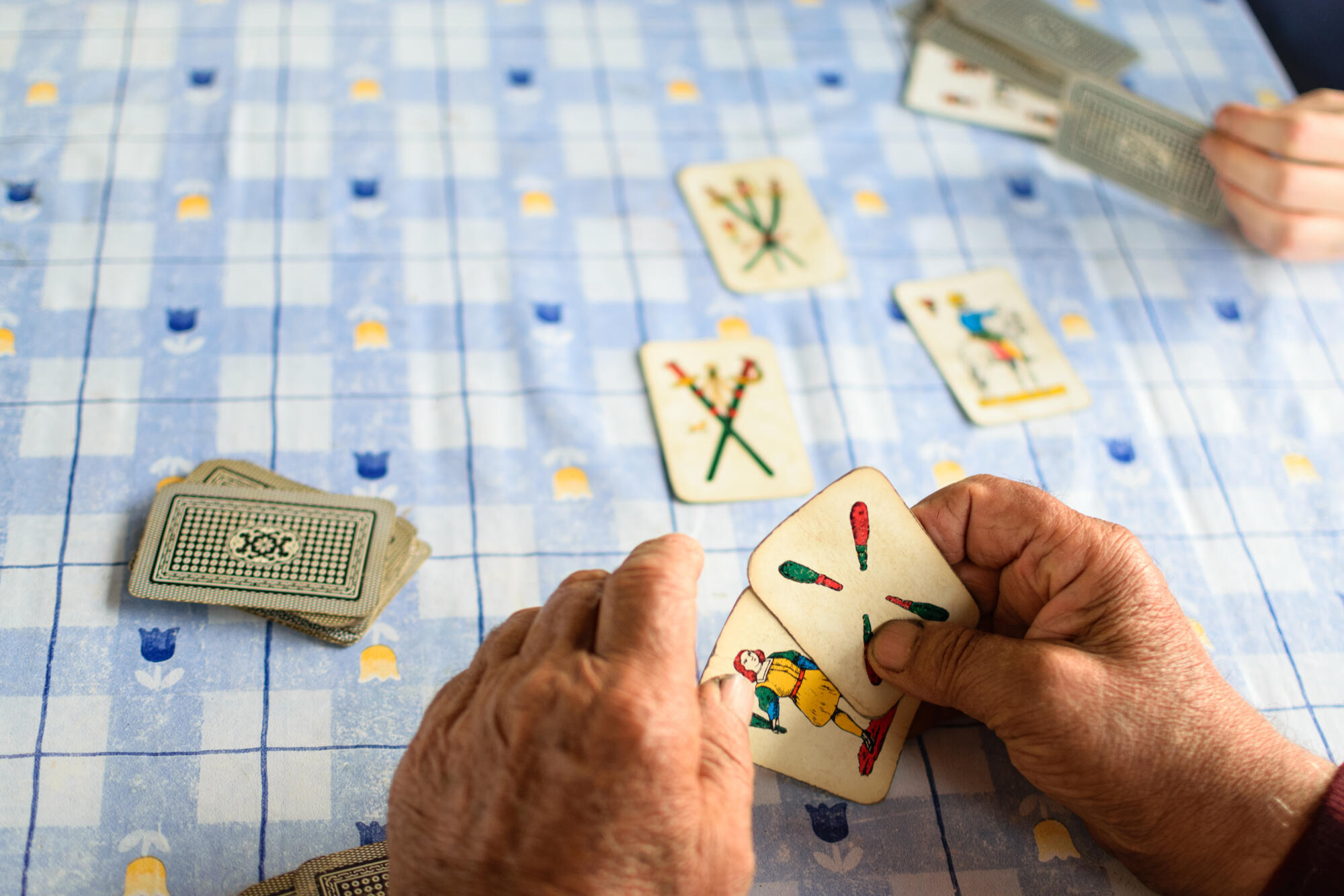 Mindfulness Games for Adults: Boost Focus and Calm in Daily Senior Life